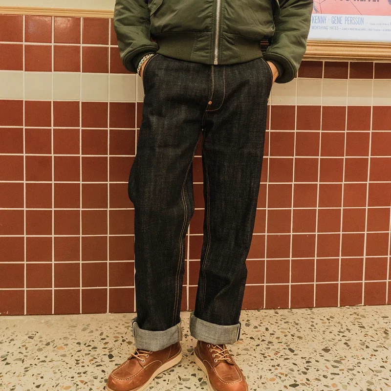 レッドトルネードルーズデニムジーンズ、ストレートフィットパン - Levis Jeans 501 のレビューと価格