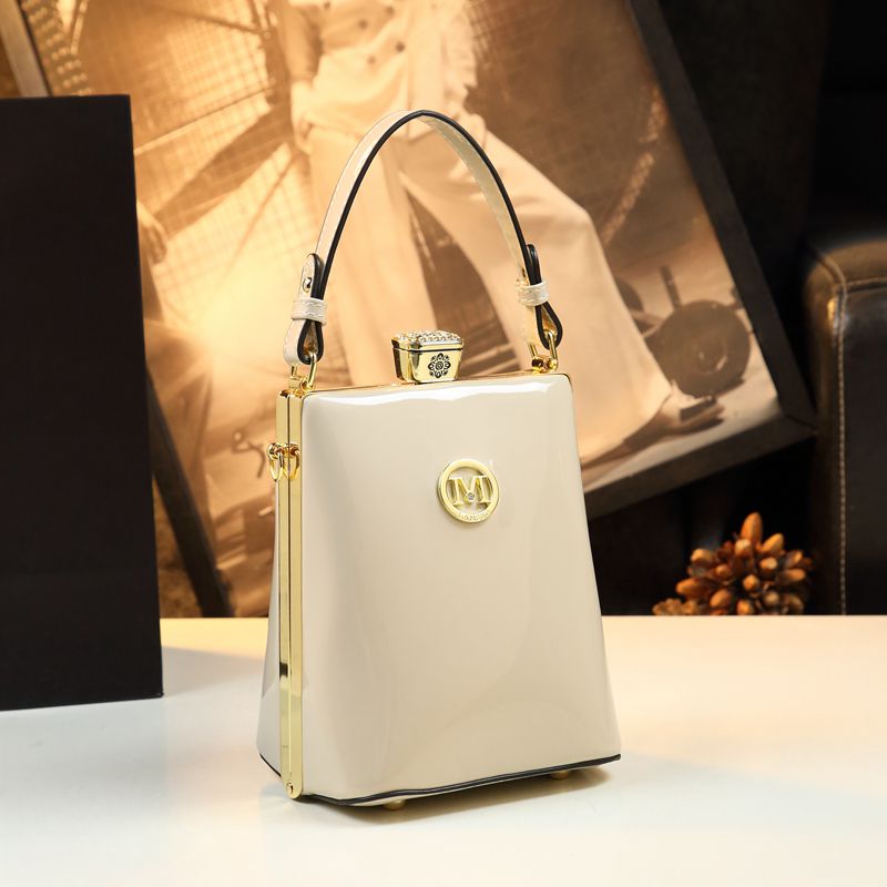 高級デザイナーブランドの新品、高品質レザーのファッショナブル - Luxury Bags In Sale のレビューと価格