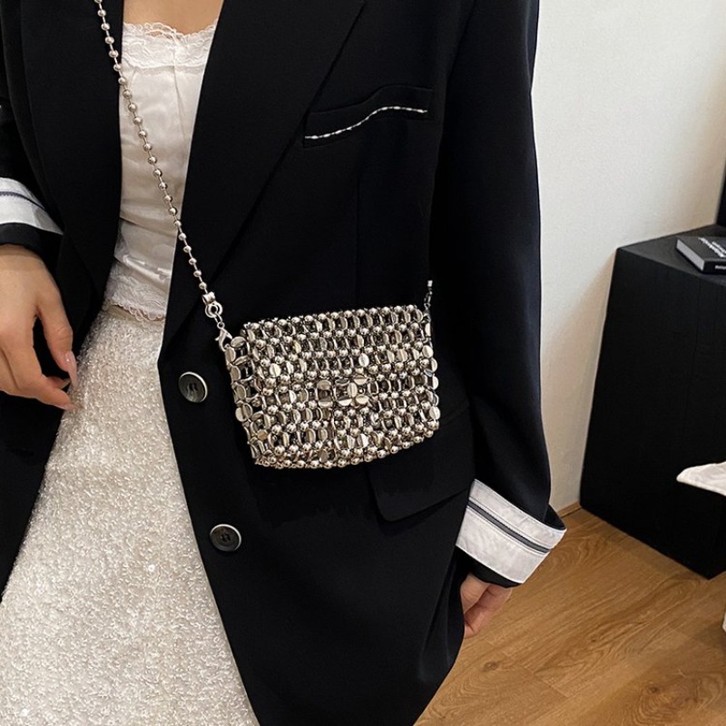 PU 高級感 ソリッドカラー イブニングバッグ 透かし彫り  - Luxury Bags In Sale のレビューと価格