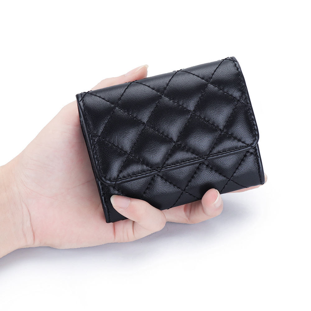 羊革キルティングカードホルダー レディース 二つ折りレザー  - Luxury Bags Brand Names のレビューと価格